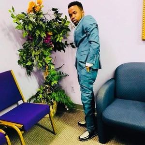 Meet your Posher, Samson